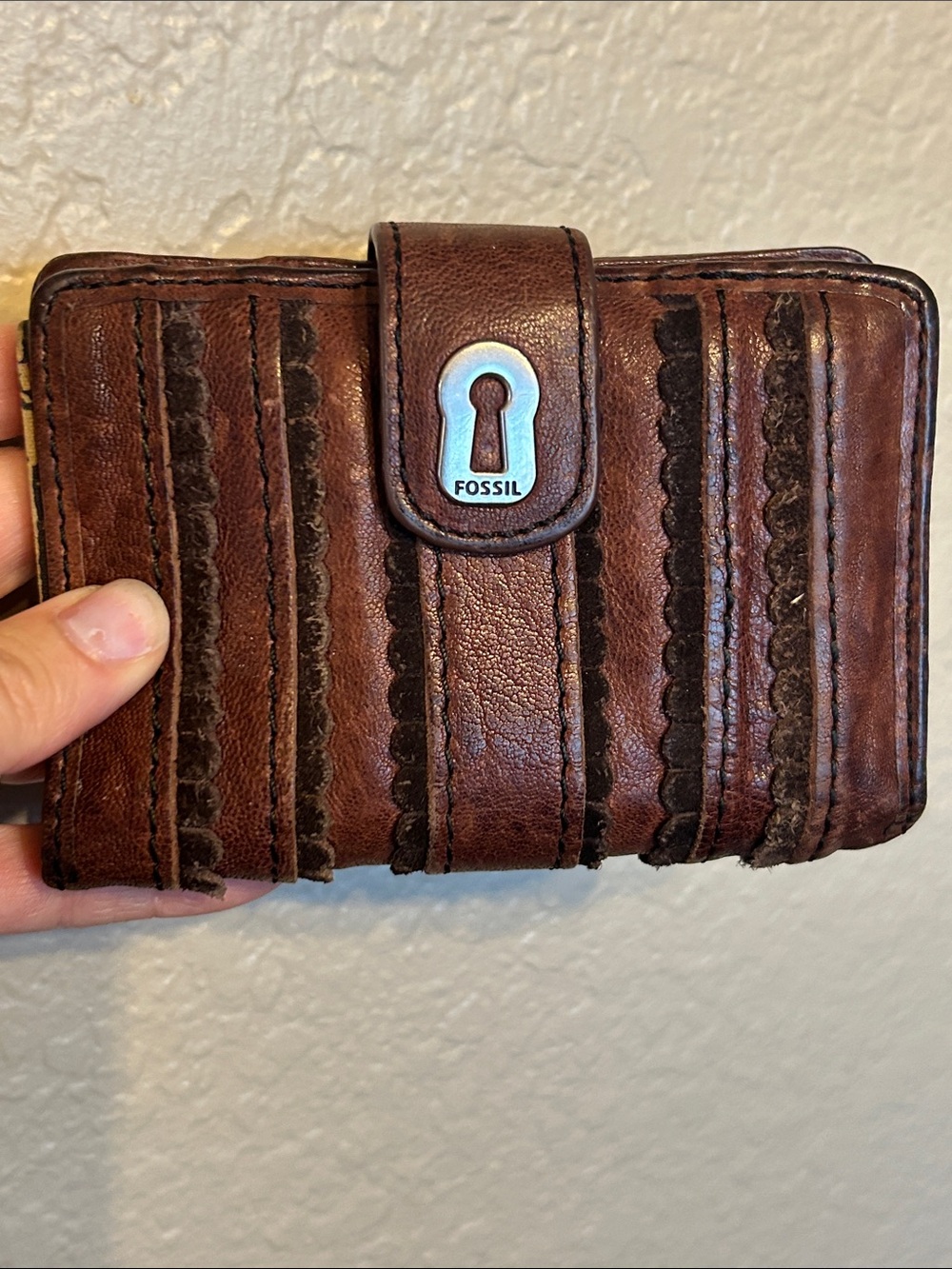 Fossil Vintage Brown Leather Bifold Wallet